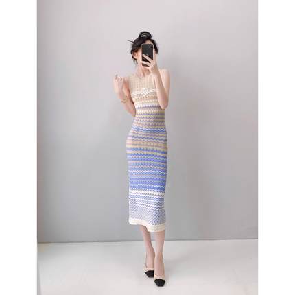 无袖针织吊带裙女2025夏新款法式高级感气质收腰背心连衣裙中长款