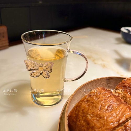 春日蝴蝶玻璃水杯带把手花茶杯可爱杯耐高温绿茶杯喝水杯子女生