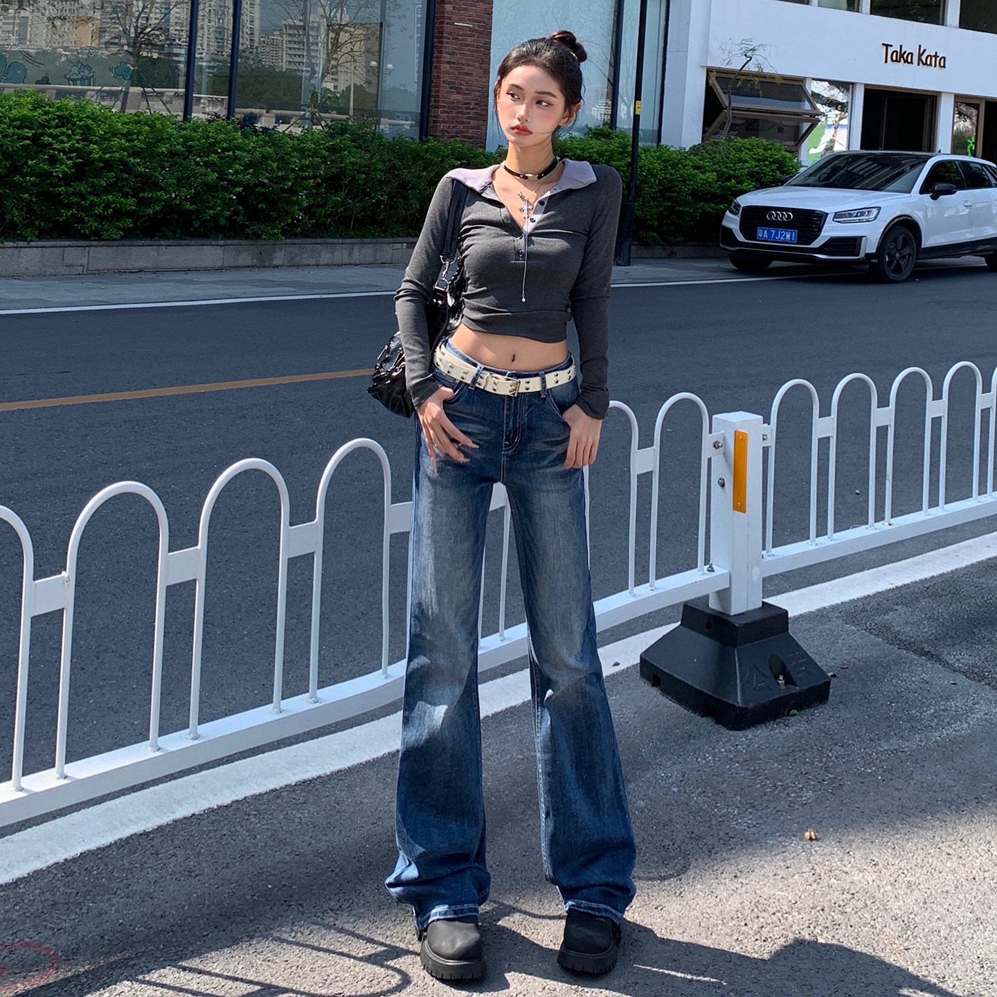 复古辣妹低腰直筒微喇牛仔裤女