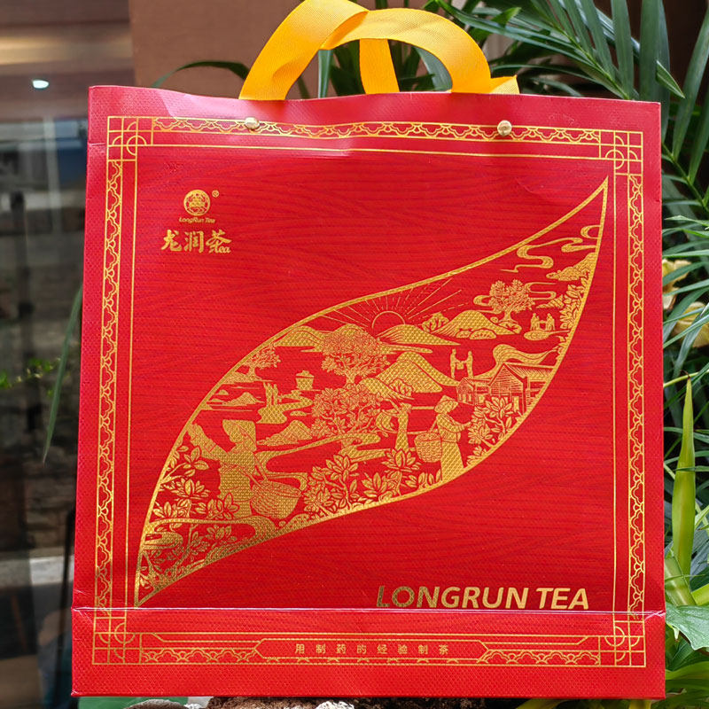 年货礼盒龙润茶单饼礼盒空盒普洱茶357克饼茶通用礼盒茶叶包装盒
