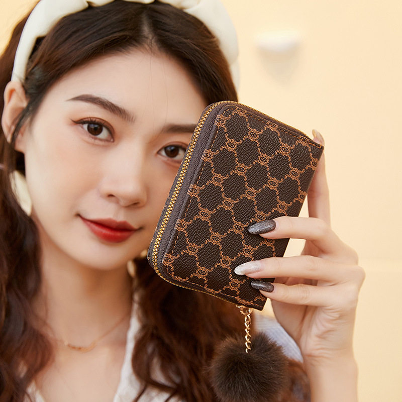 2023新款四季时尚卡包多卡位手拿包小巧毛球零钱包证件卡包一件代,箱包皮具/热销女包/男包,钱包,淘宝优惠券,粉丝福利购,淘宝优惠卷