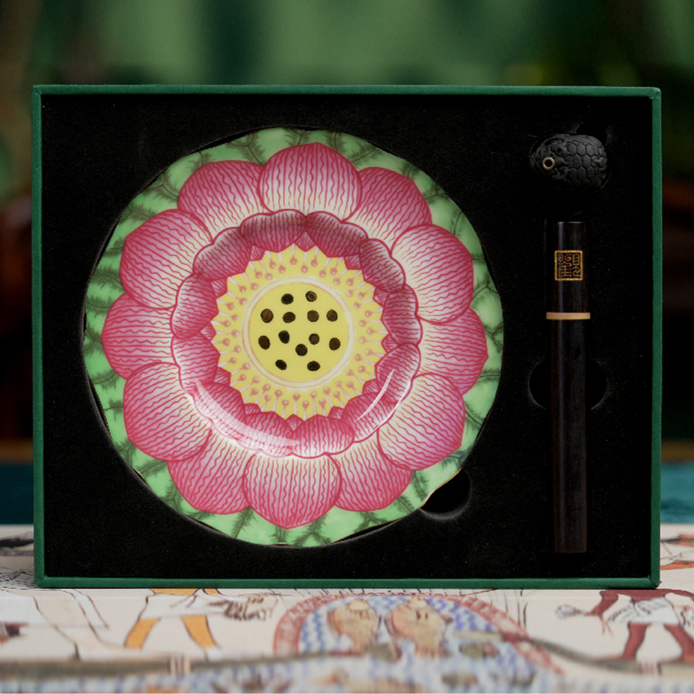 观复博物馆檀香香线香壶承茶道