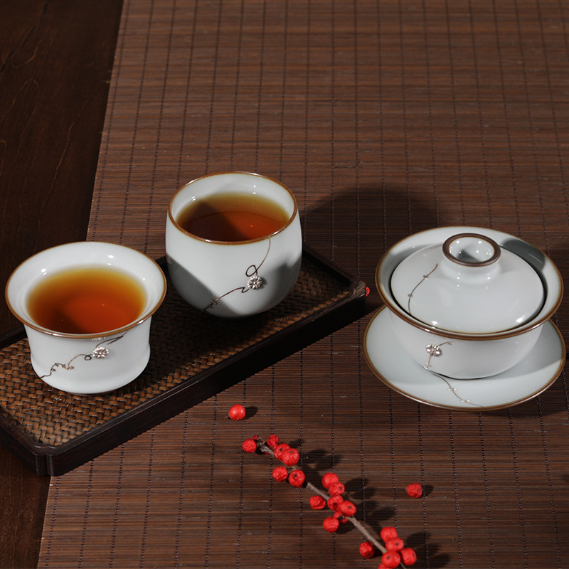 观复博物馆仿官釉锔瓷手工开片