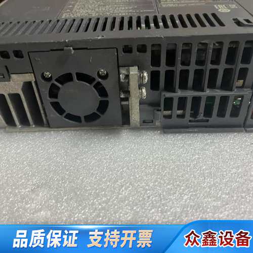 MR-J4-100A驱动器！