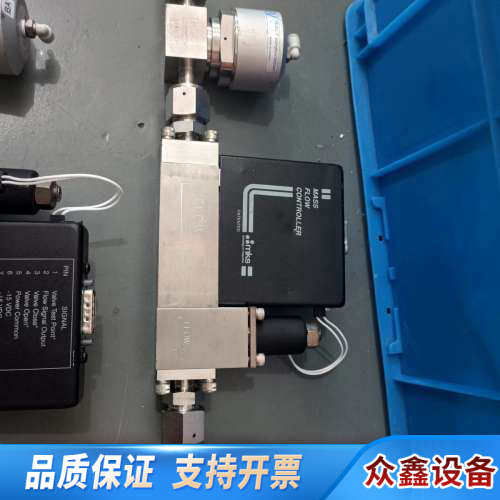 MKS流量计，MODEL：1559A01322LR1BV，N