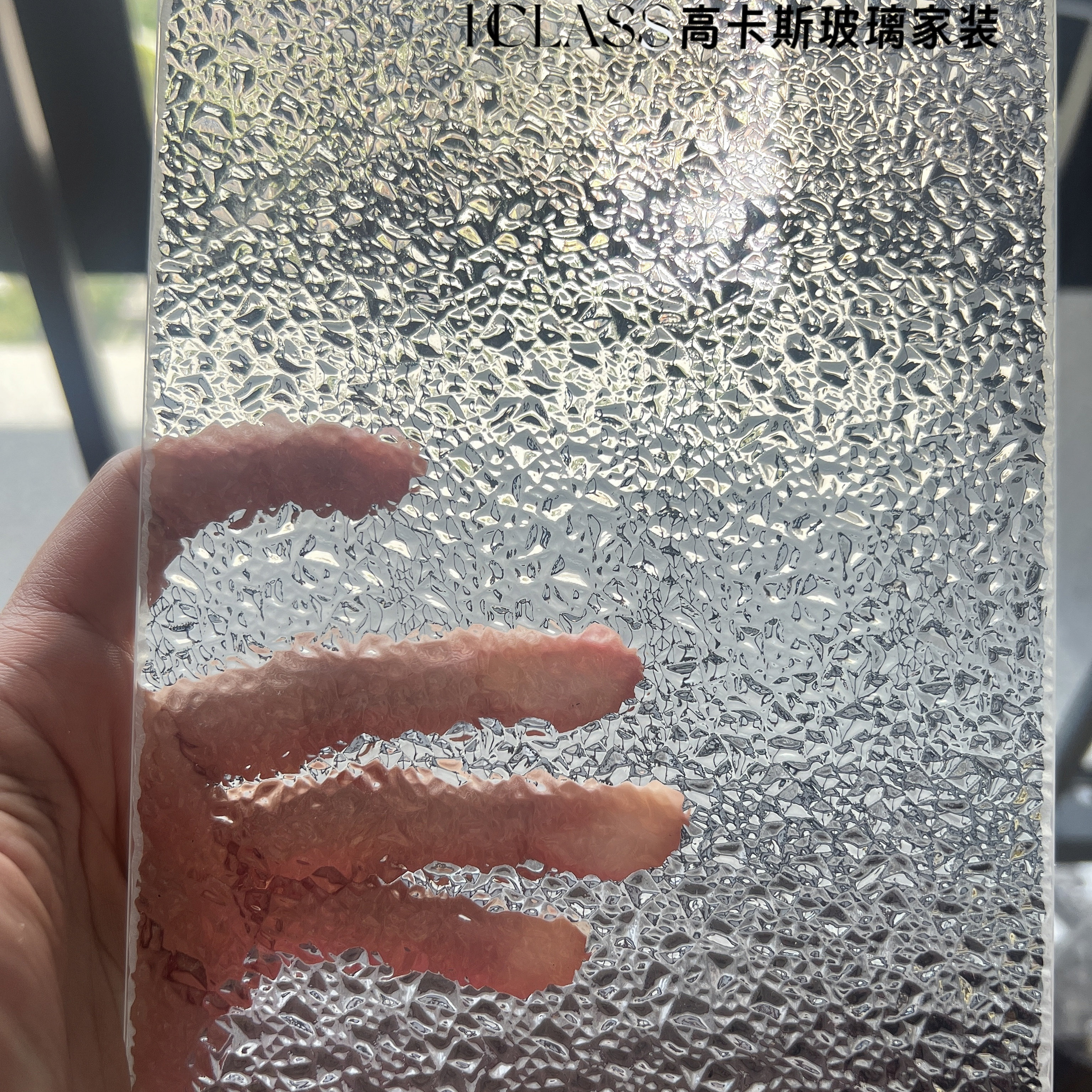 超白长虹水波银钻石纹油画玻璃厂座屏