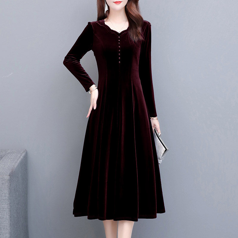 金丝绒花瓣领连衣裙2020秋季新款气质高端名媛贵夫人妈妈过膝长裙