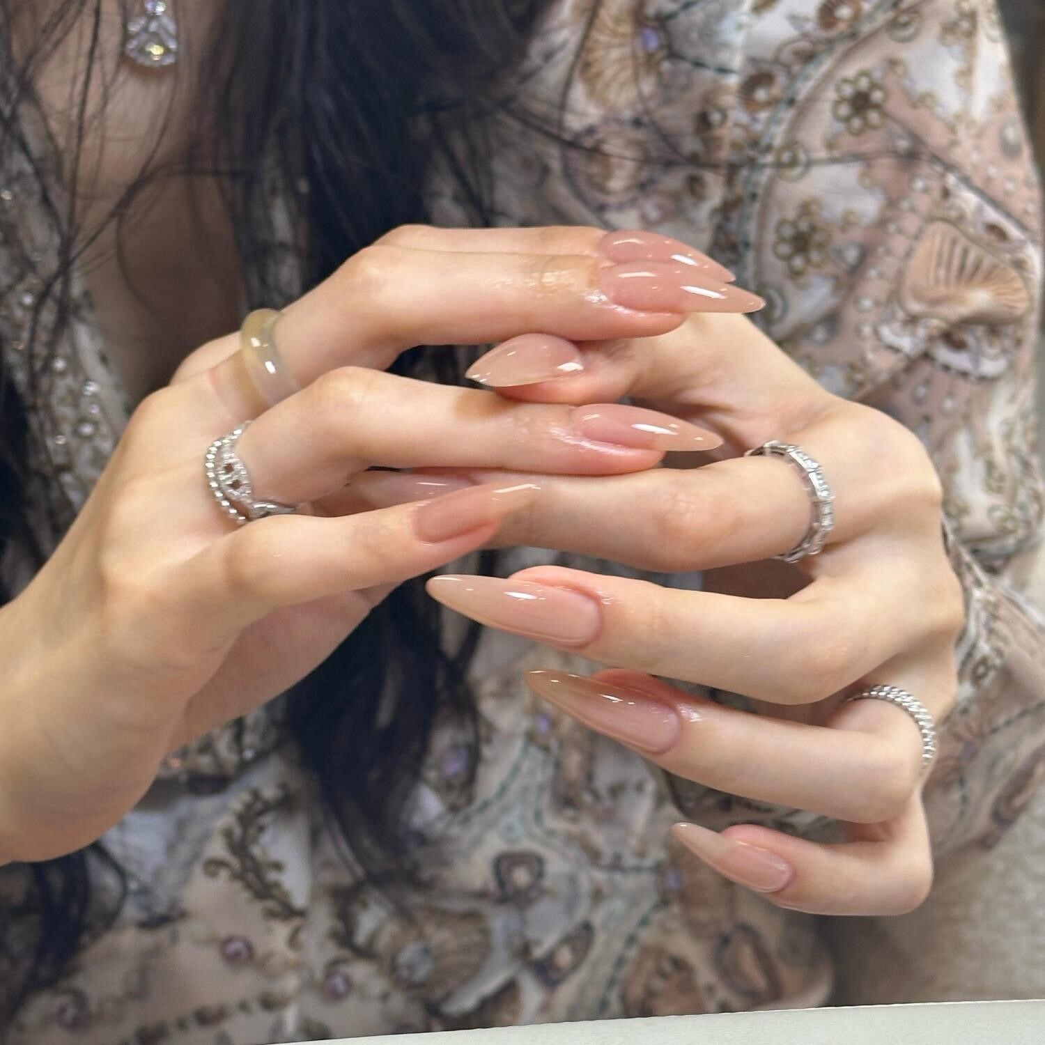 嬛嬛同款穿戴甲纯手工长款杏仁裸甲2026年高级感显白裸色假指甲片