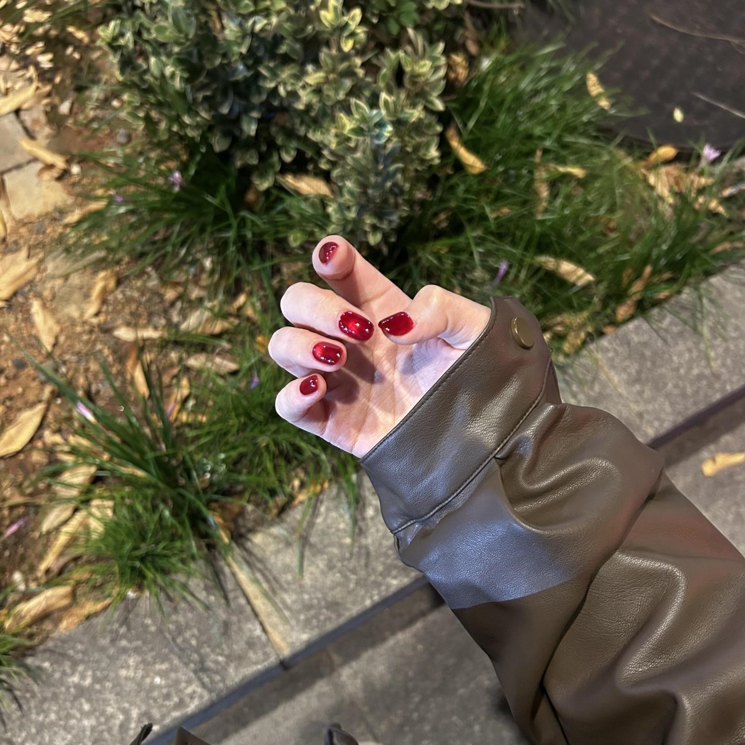 纯手工穿戴甲红色猫眼玻璃珠美甲短款显白气场御姐通勤百搭新款夏,彩妆/香水/美妆工具,穿戴甲/甲片,淘宝优惠券,粉丝福利购,淘宝优惠卷