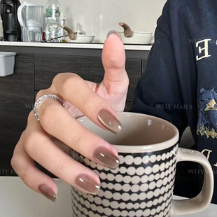 裸色玻璃珠纯手工穿戴甲高级感爆闪冰茶晶石猫眼2026新年款美甲