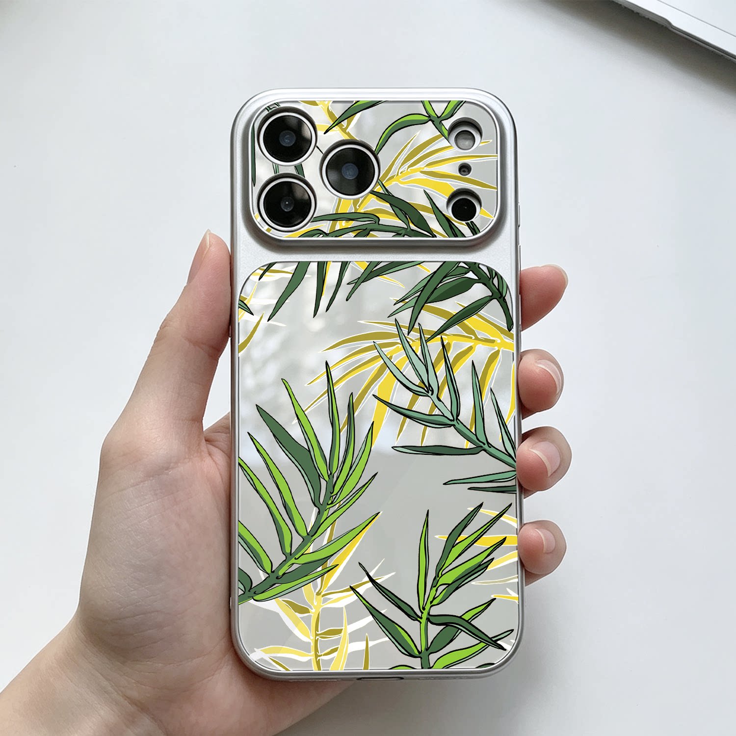 手绘竹叶大视窗适用iPhone18pro苹果17小米15荣耀x60防摔OPPOfindx7华为p90nova15全包vivos20三星s26手机壳