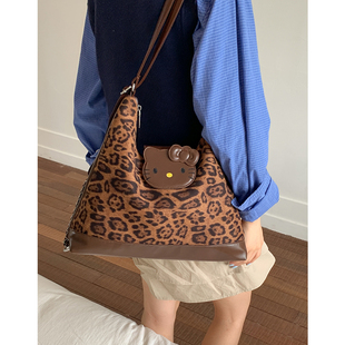 韩系复古豹纹包包女2025新款单肩包大容量通勤一包多用双肩托特包