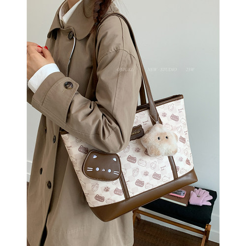 学院风复古可爱托特包包女式2025新款秋冬单肩包大容量通勤腋下包