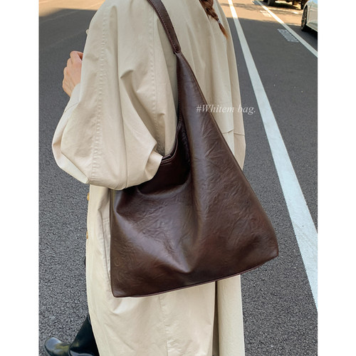 大容量复古腋下包包女式2025新款秋冬单肩包美拉德棕色通勤托特包