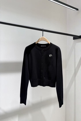 【C+系列】正品针织衫开衫2026春新品刺绣短款黑色轻薄MBF1CAR037