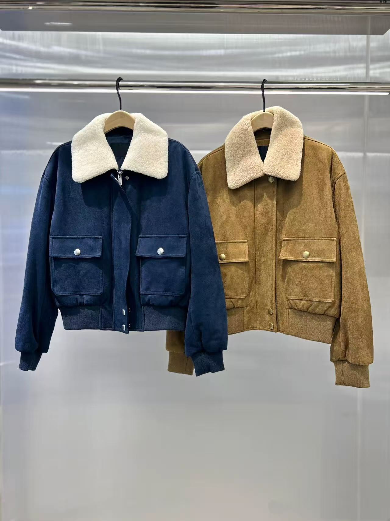 正品裥棉外套2025冬新品可拆毛领翻毛素皮哈灵顿夹克MBE4COT058