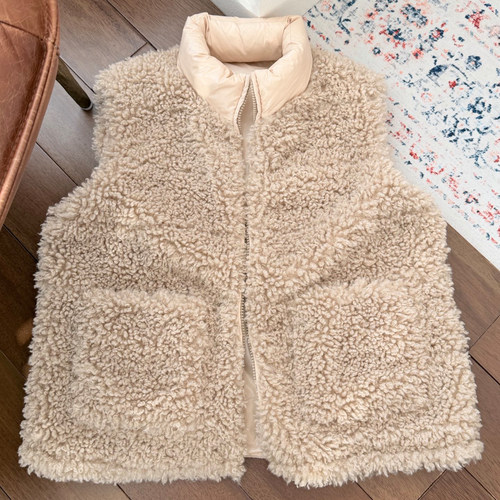 Pl@neze系列立领泰迪羽绒马甲女