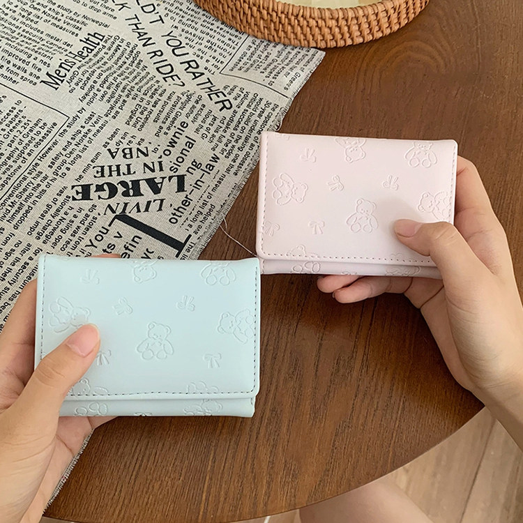 新款韩版短款女士小钱包纯色ins简约可爱压印小熊多卡位零钱卡包