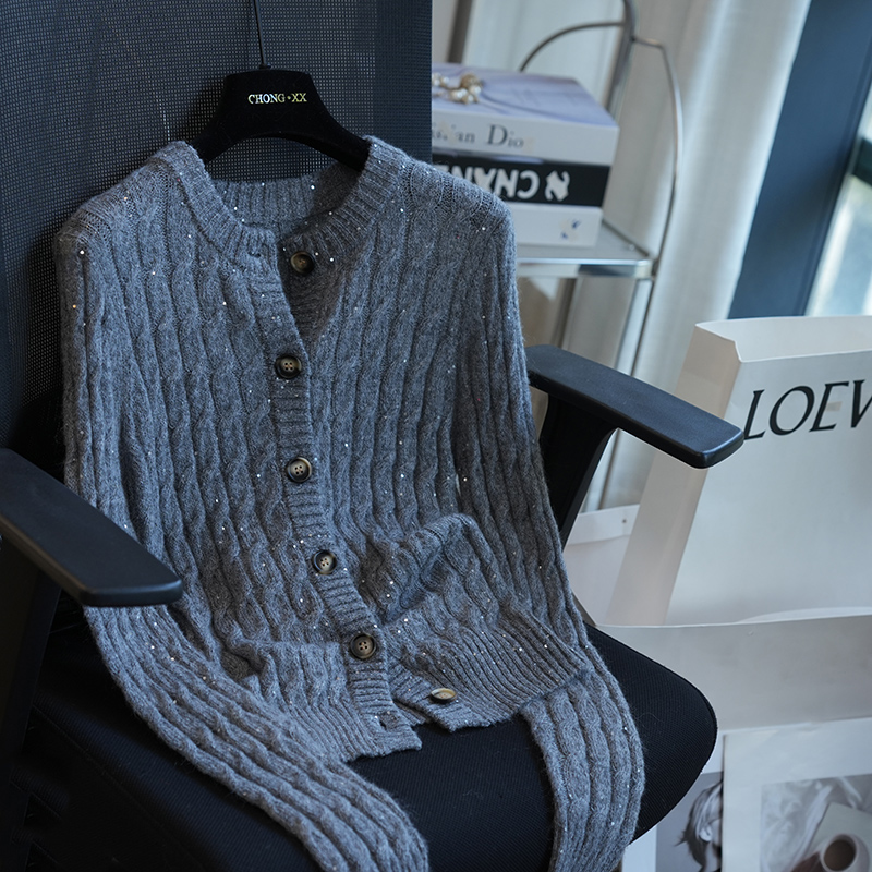 虫小小重工绞花细闪针织开衫