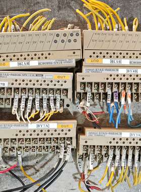 B7AS-R6B36底部缺盖子的有三个100一个。有盖-议价