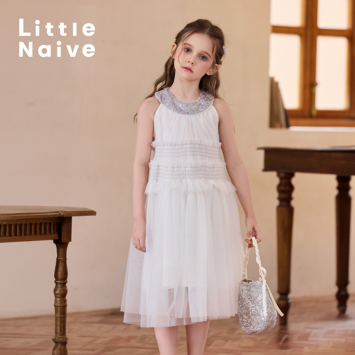 Little Naive女童珠片连衣裙夏季新款打揽甜美裙子儿童公主背心裙图片