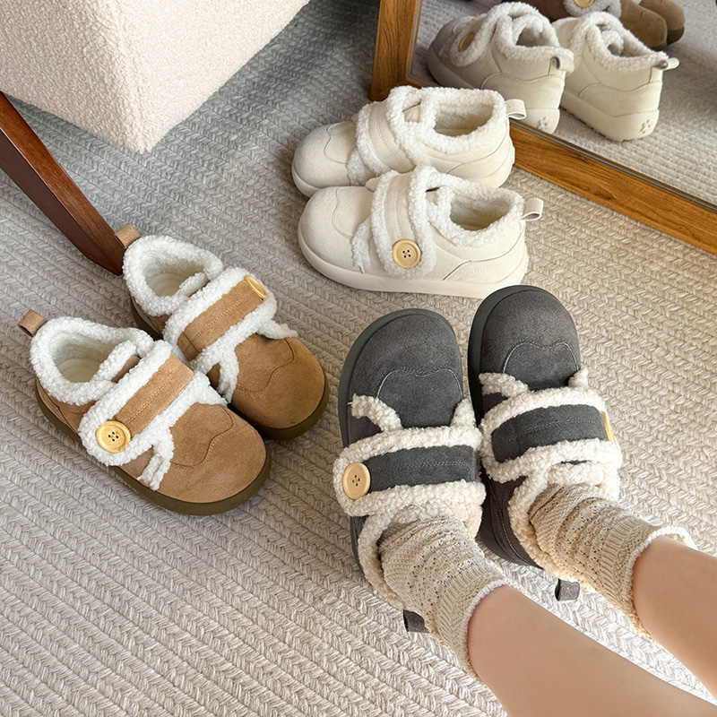 花恋曲秋冬新款可爱圆头小土豆单鞋毛毛鞋加绒保暖羊羔毛小皮鞋女