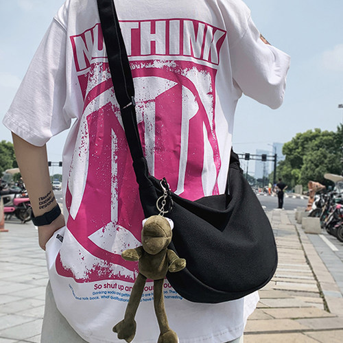 帆布包学生百搭斜挎休闲风单肩包