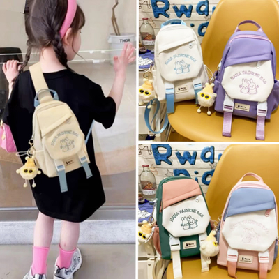 中大童小学生胸包女孩可爱斜挎包