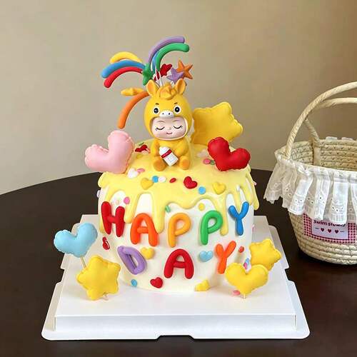 奶瓶马宝宝生日蛋糕装饰彩色字母HB儿童周岁派对甜品台礼花插件