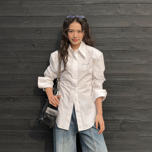 WANG 上衣2026春新款 绑带收腰衬衫 修身 女白色字母印花长袖 LEDIM