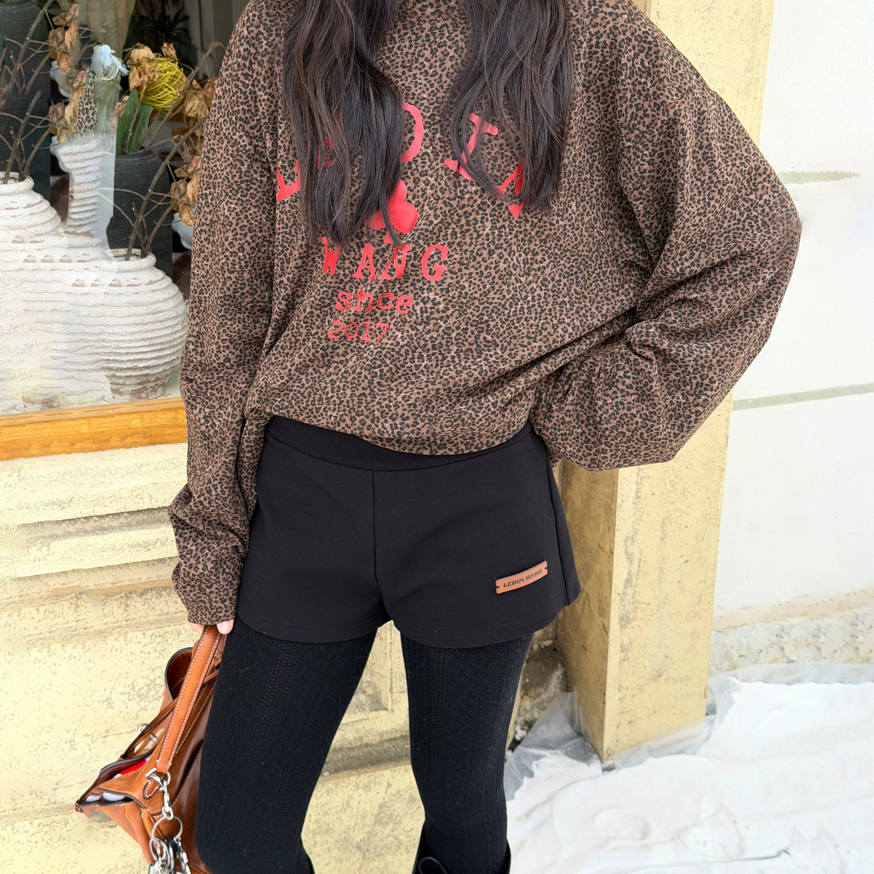 LEDIM WANG白标/经典黑色百搭小短裤女修身微弹休闲裤25秋冬新款