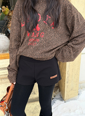 LEDIM WANG白标/经典黑色百搭小短裤女修身微弹休闲裤25秋冬新款