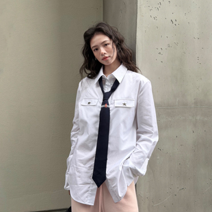 女白色长袖 WANG领带衬衫 LEDIM 宽松26春新款 明星同款