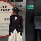 25秋冬新款 LEDIM 女修身 黑色打底衫 WANG白标 镂空纽结V领毛针织衫