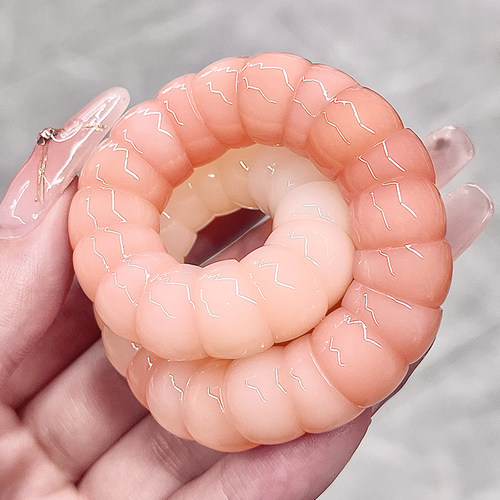 蜜桃粉菩提根猪大肠串珠手链