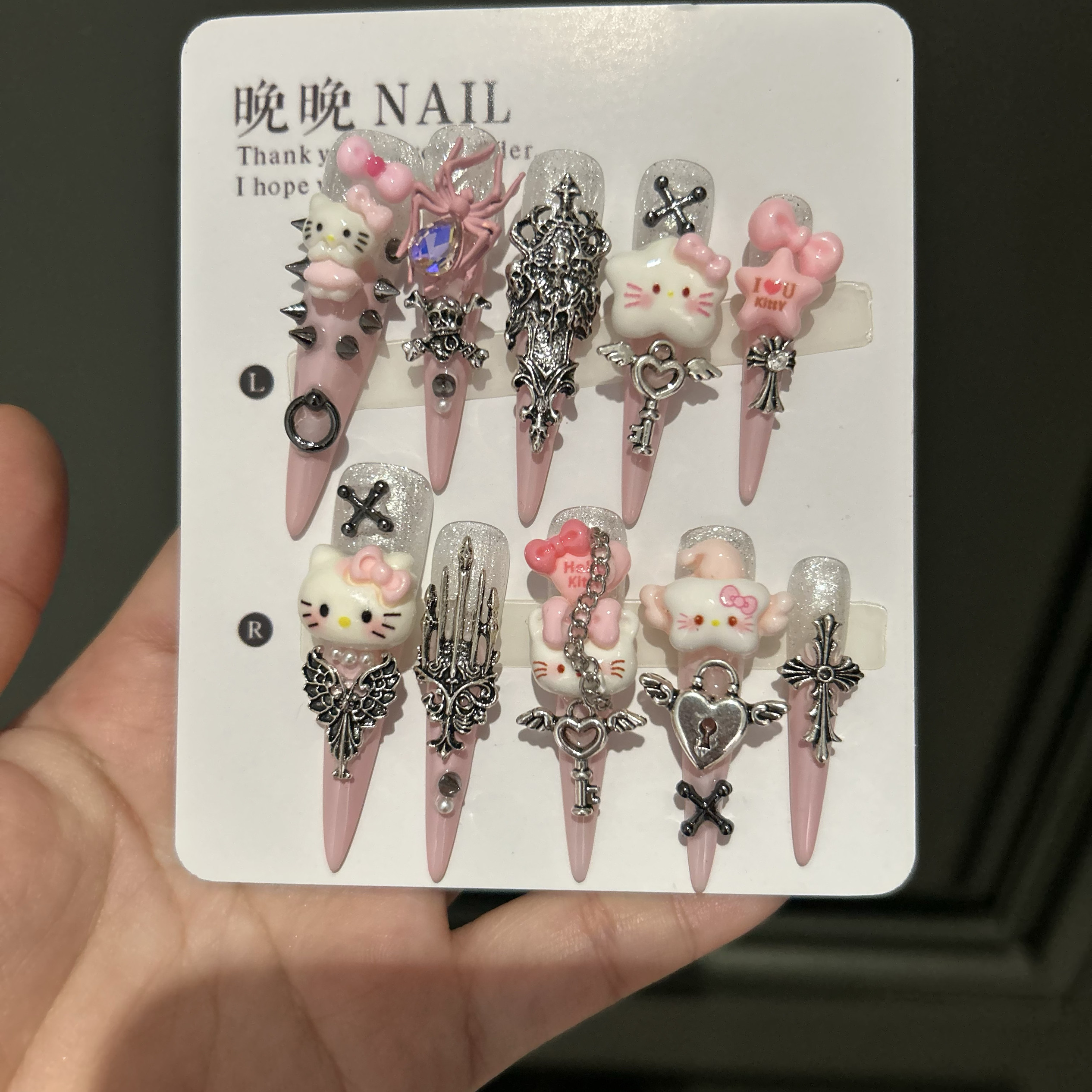 呆萌KT 纯手工穿戴甲可爱卡通KT猫美甲贴片成品可拆卸假指甲显白