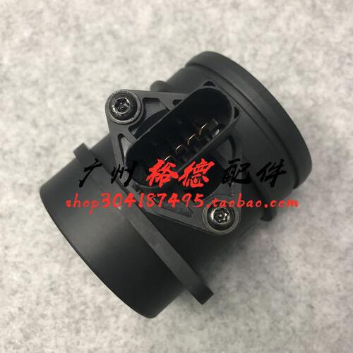 适用宝马E90 E46 E84 X1进气320感应器120空气流量计318传感器N46