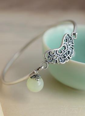 高档云隐s复25纯手镯和田银玉镂空蝴蝶图腾开口镯子精致古手饰女