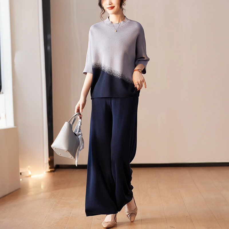 妈妈春装套装气质新款中老年人运动服上衣女春秋季薄款大码两件套