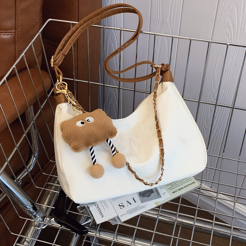 时尚潮流质感单肩包2025新款大容量包包女小众时尚百搭斜挎女包