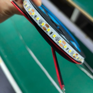 跨境低压led灯带2835软灯带