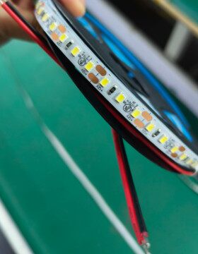 跨境低压led灯带2835软灯带