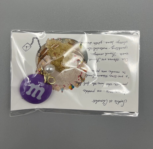 日本Curly卷发女孩Sophie et Chocolat紫色M豆与珍珠拉链扣包挂件