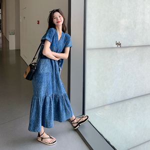 已出大货2024夏季新款时尚鱼尾连衣裙浙宝300/2803/P125控188图片 已出大货2024夏季新款时尚鱼尾连衣裙浙宝300/2803/P125控188图片