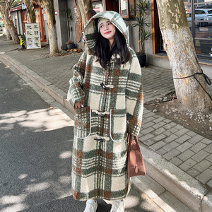 现货2025冬季新款牛角扣连帽格纹大衣浙宝300/8818/P215控298图片