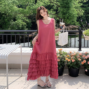 枚红色度假风无袖背心连衣裙女2025夏季新款独特漂亮巨好看蛋糕裙图片