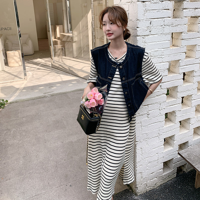 法式牛仔马甲条纹连衣裙套装女夏2025新款长裙休闲气质独特超好看,女装套装/套裙,郎佰婉