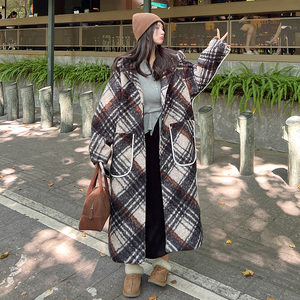 格子连帽斗篷毛呢外套女秋冬超火巨好看高级小众长款加厚妮子大衣图片