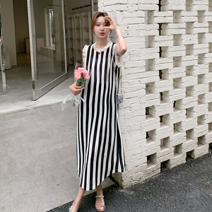 浪漫木耳边拼接条纹连衣裙女2025夏季新款时尚气质淡人穿搭图片