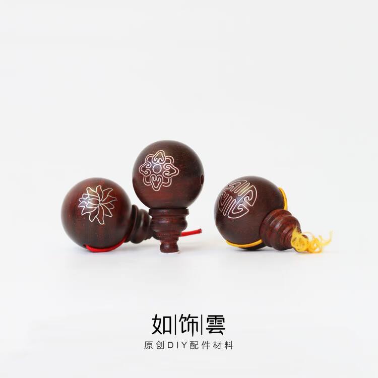 紫檀嵌银丝莲花佛头三通串珠